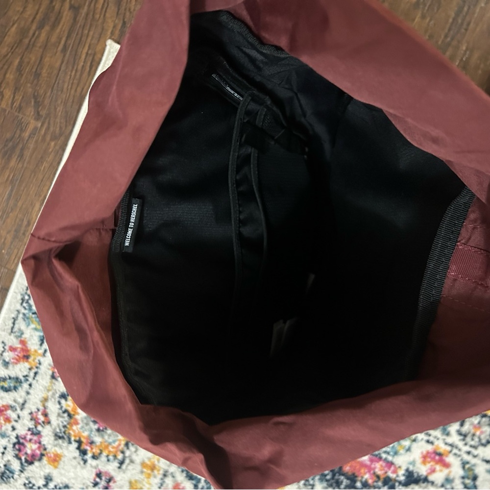 Herschel Supply Company Maroon and Black Backpack - Picture 3 of 4